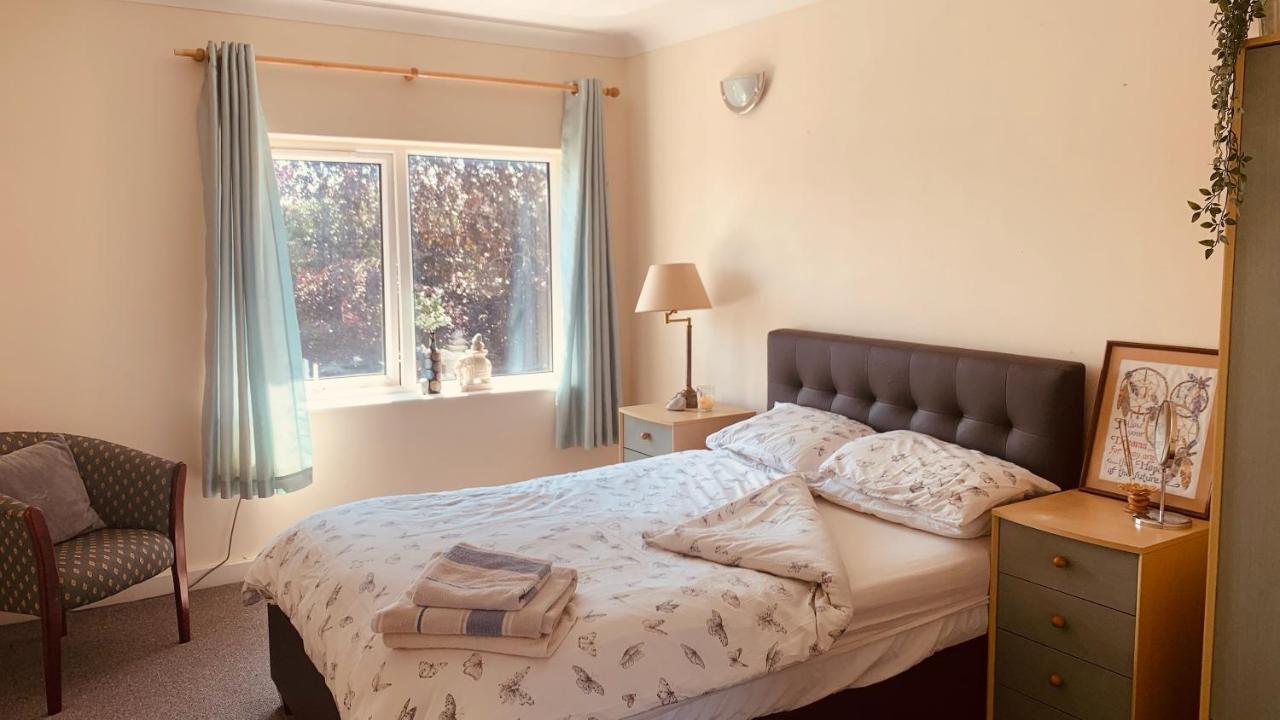 Sea Breeze Apartments ポースコール エクステリア 写真